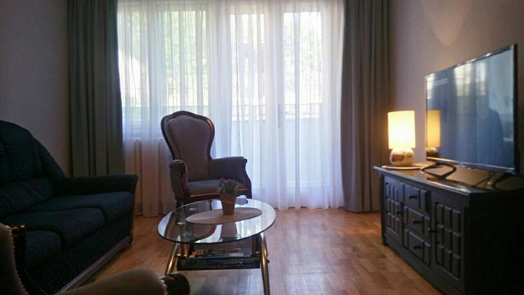Apartment Zindan Belgrad Exteriör bild